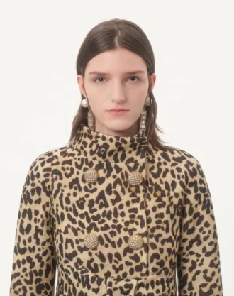 Abrigo de tela con estampado animalier