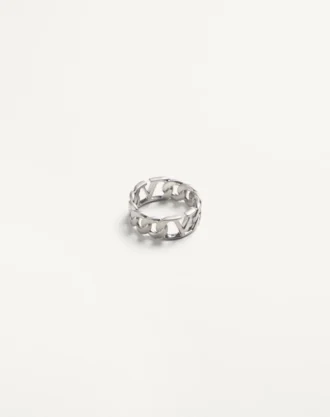 Anillo metálico con el logotipo VLogo