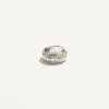 Anillo metálico Ovalette de Valentino Garavani