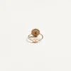 Anillo VLogo Signature en metal, esmalte y cristales