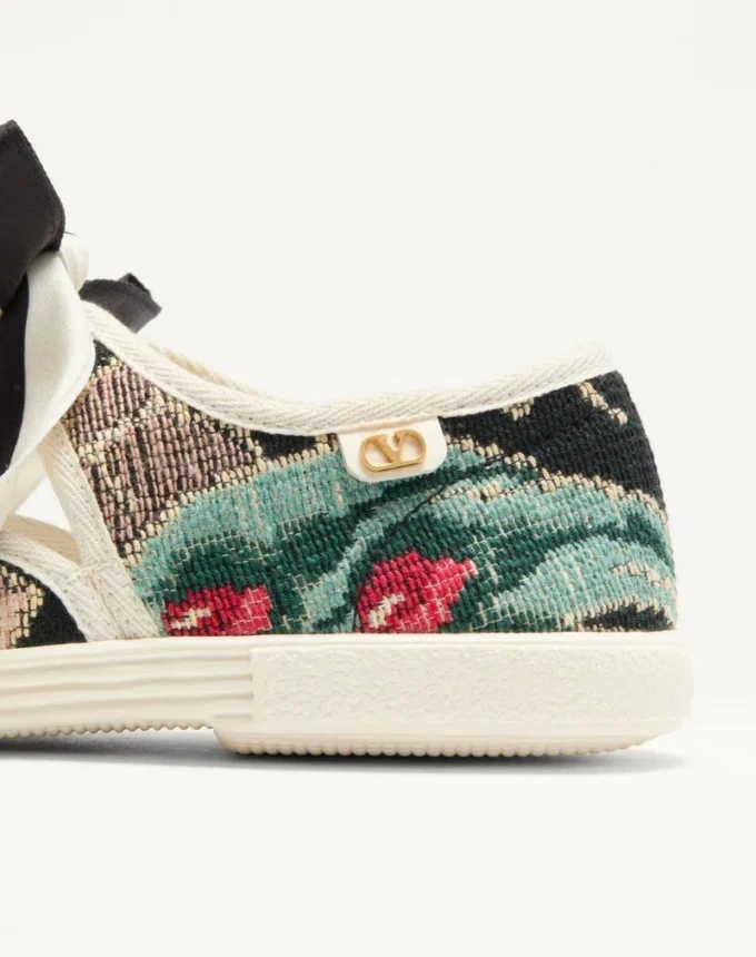 Bailarina Bay By Bay Sneaker en tejido jacquard con bordado floral Bailarina Bay By Bay Sneaker en tejido jacquard con bordado floral