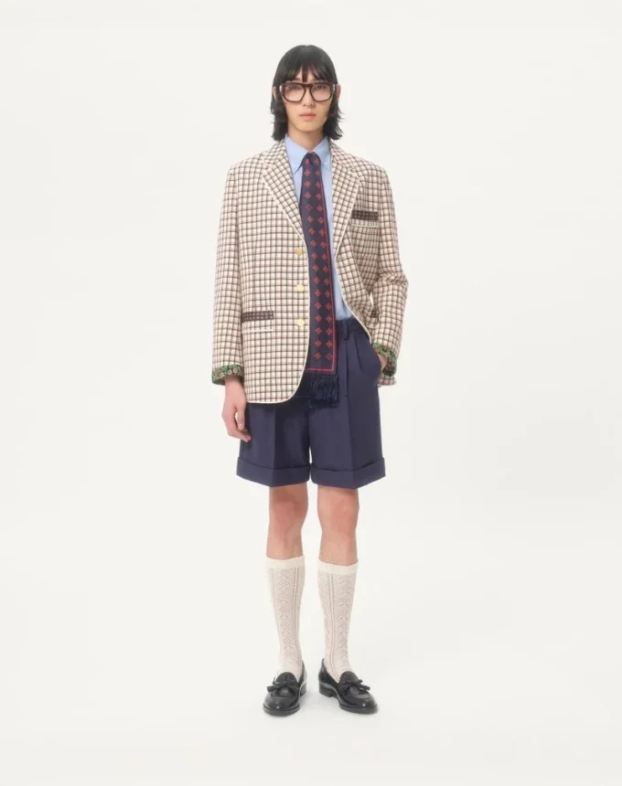 Bermudas de gabardina de lana con puños Bermudas de gabardina de lana con puños