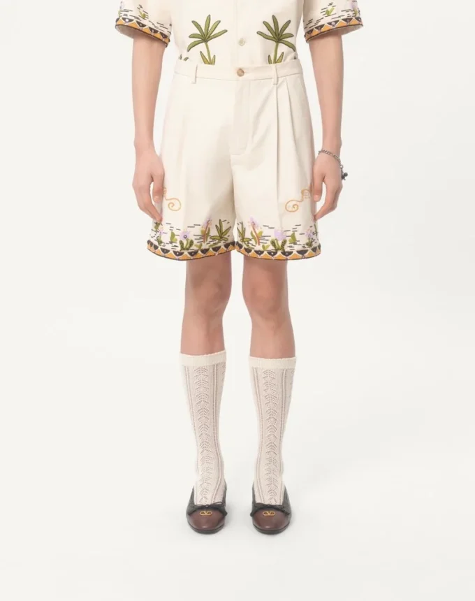 Bermudas de lona de algodón con bordados florales y ribetes jacquard Bermudas de lona de algodón con bordados florales y ribetes jacquard