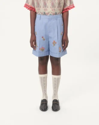 Bermudas vaqueras con bordados