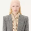 Blazer cruzado en tejido Natté con botones Blazer cruzado en tejido Natté con botones