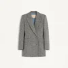 Blazer cruzado en tejido Natté con botones Blazer cruzado en tejido Natté con botones
