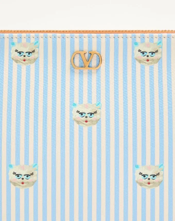 Bolsa VLogo Signature de Valentino Garavani en piel de becerro granulada con estampado Le Chat de la Maison Bolsa VLogo Signature de Valentino Garavani en piel de becerro granulada con estampado Le Chat de la Maison