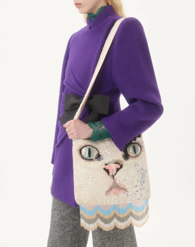 Bolso bandolera bordado con flecos Valentino Garavani Le Chat De La Maison Bolso bandolera bordado con flecos Valentino Garavani Le Chat De La Maison