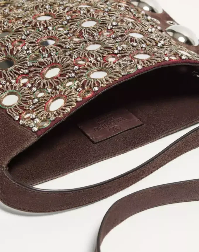 Bolso bandolera bordado Nellcôte de Valentino Garavani Bolso bandolera bordado Nellcôte de Valentino Garavani
