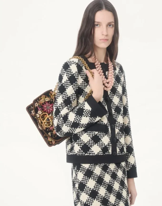 Bolso bandolera bordado Vain de Valentino Garavani Bolso bandolera bordado Vain de Valentino Garavani