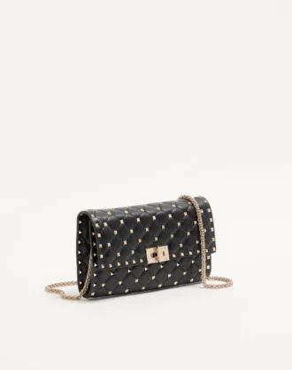 Bolso bandolera de mano de piel napa con tachuelas Rockstud