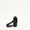 Bolso bandolera pequeño de piel de becerro Valentino Garavani Antibes Bolso bandolera pequeño de piel de becerro Valentino Garavani Antibes