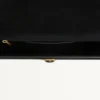 Bolso bandolera pequeño de piel de becerro Valentino Garavani Antibes Bolso bandolera pequeño de piel de becerro Valentino Garavani Antibes