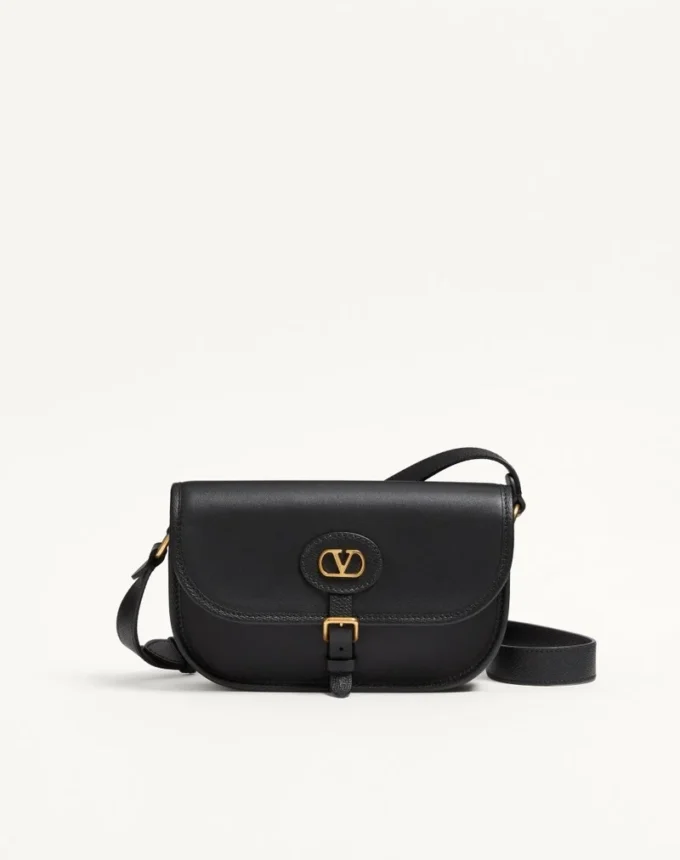Bolso bandolera pequeño de piel de becerro Valentino Garavani Antibes Bolso bandolera pequeño de piel de becerro Valentino Garavani Antibes