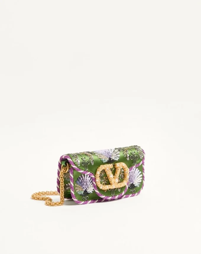 Bolso bandolera pequeño Locò de Valentino Garavani con bordado y logotipo joya Bolso bandolera pequeño Locò de Valentino Garavani con bordado y logotipo joya