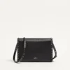 Bolso bandolera pequeño Rockstud de piel de becerro granulada Bolso bandolera pequeño Rockstud de piel de becerro granulada