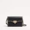 Bolso bandolera pequeño Rockstud de piel de becerro granulada