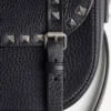 Bolso bandolera pequeño Rockstud de piel de becerro granulada Bolso bandolera pequeño Rockstud de piel de becerro granulada