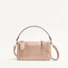 Bolso bandolera pequeño Rockstud de Valentino Garavani en piel de becerro granulada laminada Bolso bandolera pequeño Rockstud de Valentino Garavani en piel de becerro granulada laminada