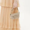 Bolso bandolera pequeño Valentino Garavani Locò con logotipo bordado con joyas Bolso bandolera pequeño Valentino Garavani Locò con logotipo bordado con joyas