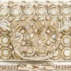 Bolso bandolera pequeño Valentino Garavani Locò con logotipo bordado con joyas Bolso bandolera pequeño Valentino Garavani Locò con logotipo bordado con joyas