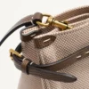 Bolso de compras mediano de lona Antibes de Valentino Garavani Bolso de compras mediano de lona Antibes de Valentino Garavani