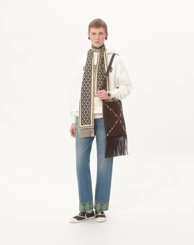 Bolso de hombro de ante con flecos Nellcôte de Valentino Garavani Bolso de hombro de ante con flecos Nellcôte de Valentino Garavani
