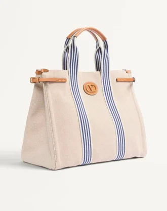 Bolso de lona Antibes de Valentino Garavani