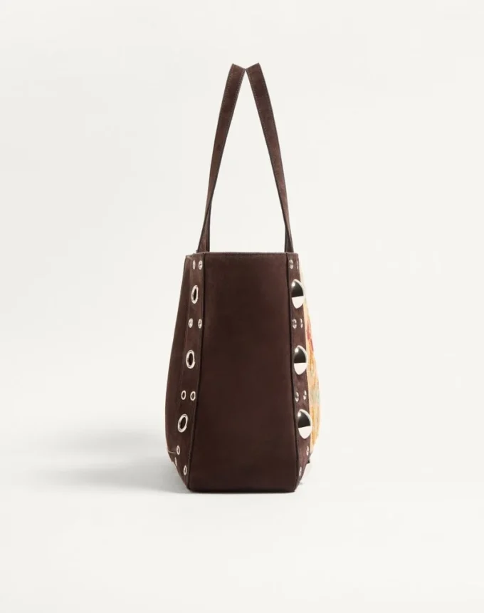 Bolso de mano mediano bordado Nellcôte de Valentino Garavani Bolso de mano mediano bordado Nellcôte de Valentino Garavani