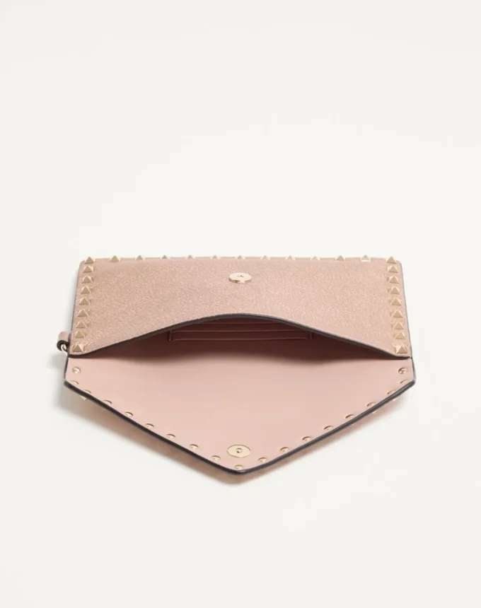 Bolso de mano Rockstud de piel de becerro granulada laminada Bolso de mano Rockstud de piel de becerro granulada laminada