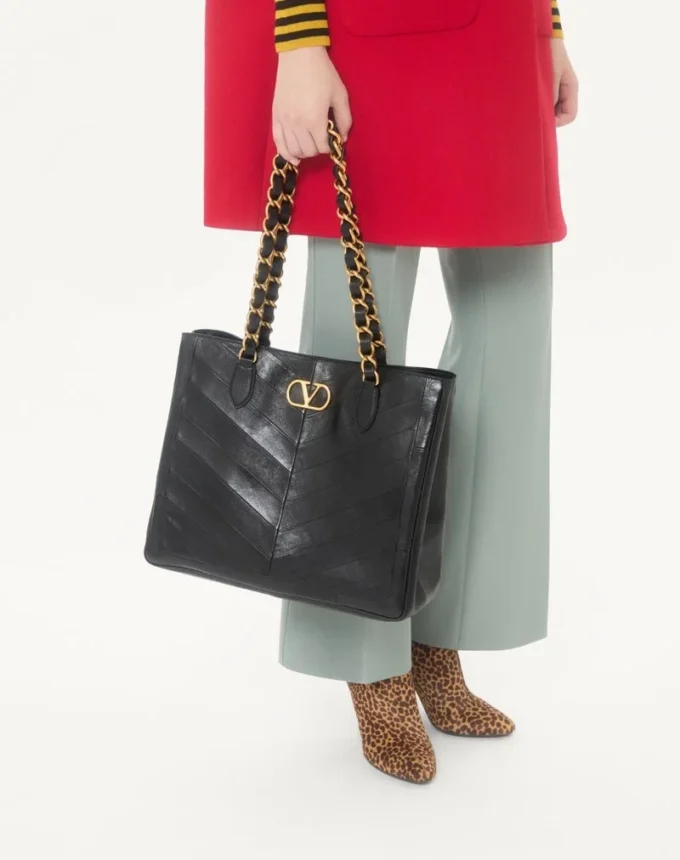 Bolso de mano Valentino Garavani Laseine de piel napa con estampado en forma de chevron