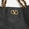 Bolso de mano Valentino Garavani Laseine de piel napa con estampado en forma de chevron