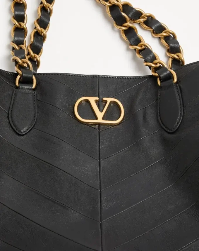 Bolso de mano Valentino Garavani Laseine de piel napa con estampado en forma de chevron