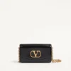 Bolso de mano Valentino Garavani Vain en piel de becerro brillante Bolso de mano Valentino Garavani Vain en piel de becerro brillante