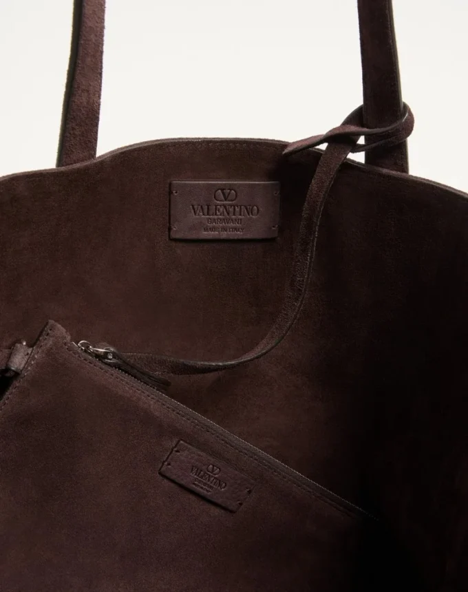 Bolso grande de compras bordado Nellcôte de Valentino Garavani Bolso grande de compras bordado Nellcôte de Valentino Garavani