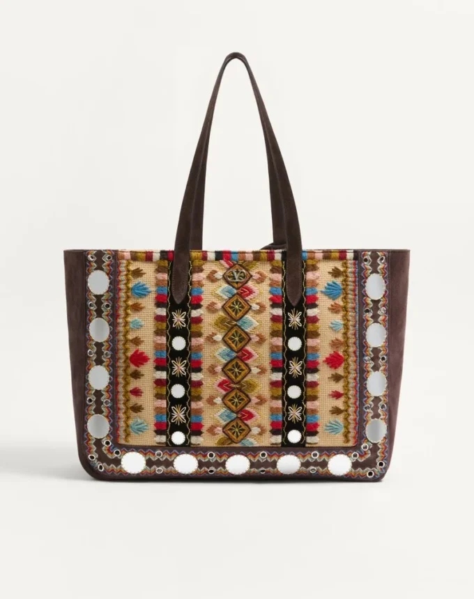 Bolso grande de compras bordado Nellcôte de Valentino Garavani Bolso grande de compras bordado Nellcôte de Valentino Garavani