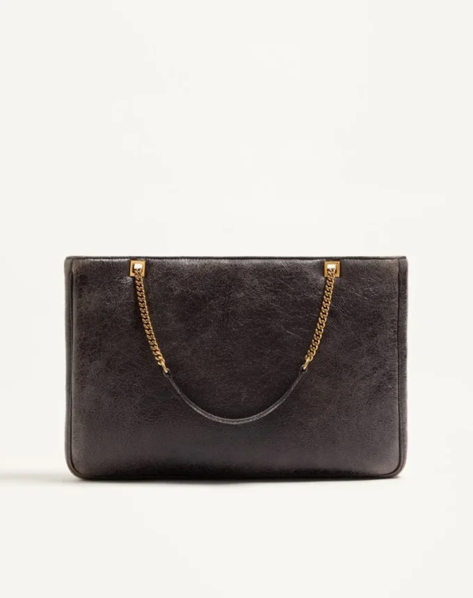 Bolso mediano de compras Valentino Garavani Viva Superstar en piel de oveja. Bolso mediano de compras Valentino Garavani Viva Superstar en piel de oveja.