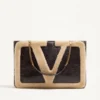 Bolso mediano de compras Valentino Garavani Viva Superstar en piel de oveja. Bolso mediano de compras Valentino Garavani Viva Superstar en piel de oveja.