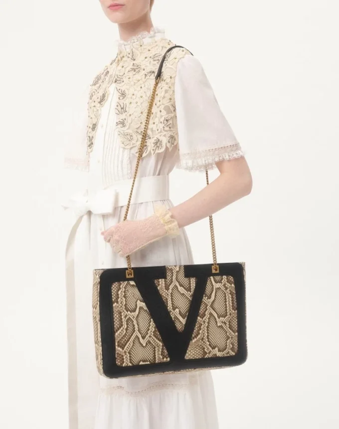 Bolso mediano de compras Valentino Garavani Viva Superstar en pitón Bolso mediano de compras Valentino Garavani Viva Superstar en pitón