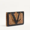 Bolso mediano Viva Superstar de Valentino Garavani en piel de becerro con efecto pony Bolso mediano Viva Superstar de Valentino Garavani en piel de becerro con efecto pony