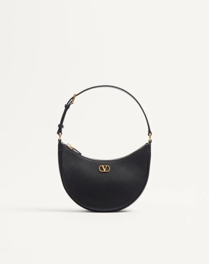 Bolso mini hobo Vlogo Signature en piel de becerro granulada Bolso mini hobo Vlogo Signature en piel de becerro granulada