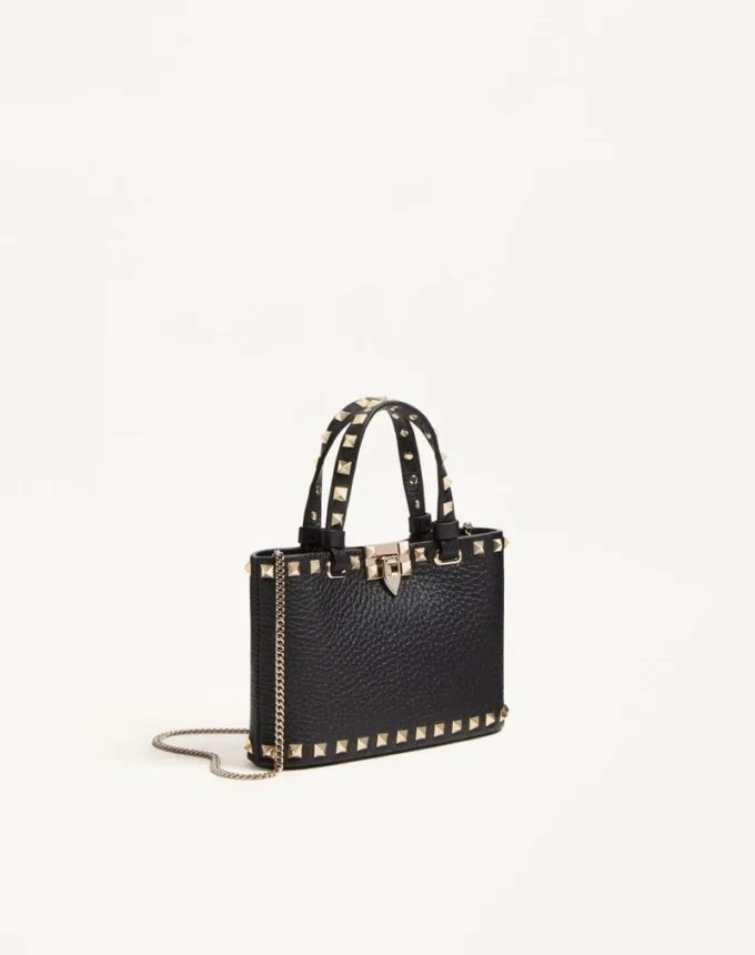 Bolso mini shopping Rockstud en piel de becerro granulada Bolso mini shopping Rockstud en piel de becerro granulada