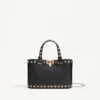 Bolso mini shopping Rockstud en piel de becerro granulada Bolso mini shopping Rockstud en piel de becerro granulada