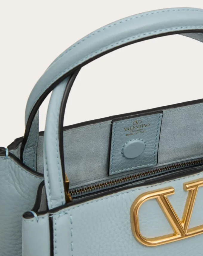 Bolso pequeño Alltime de Valentino Garavani en piel de becerro granulada