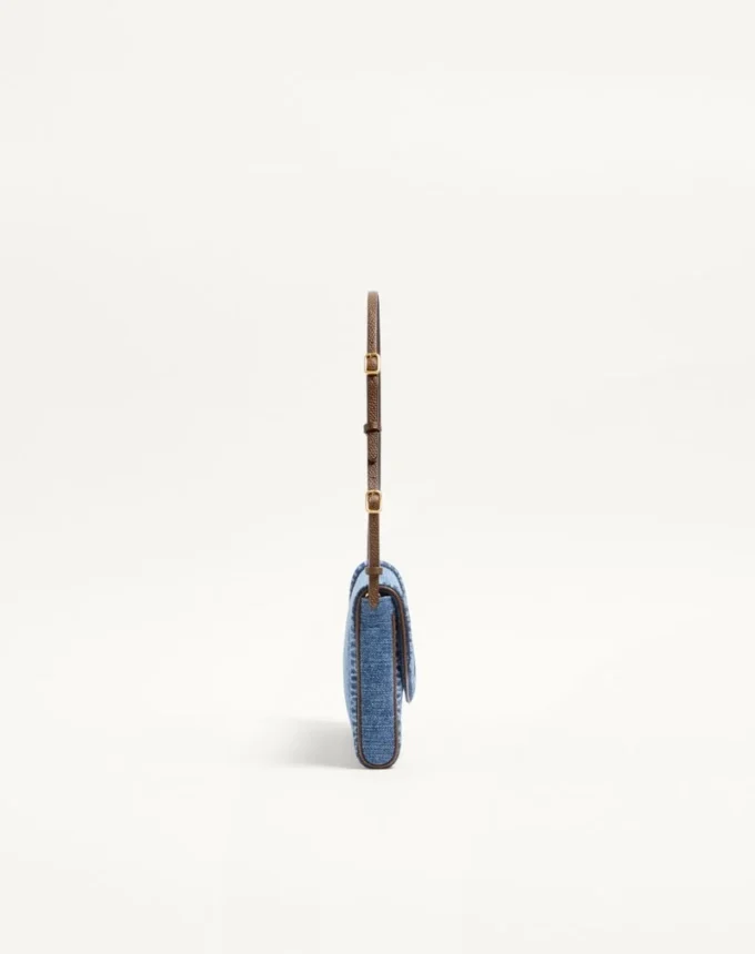 Bolso pequeño de denim Valentino Garavani DeVain