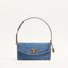 Bolso pequeño de denim Valentino Garavani DeVain