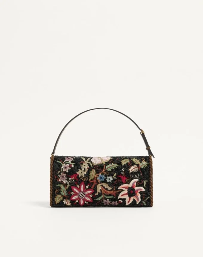 Bolso pequeño de hombro bordado DeVain de Valentino Garavani Bolso pequeño de hombro bordado DeVain de Valentino Garavani