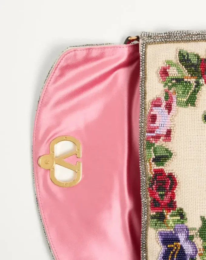 Bolso pequeño de hombro bordado DeVain de Valentino Garavani Bolso pequeño de hombro bordado DeVain de Valentino Garavani