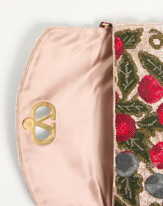 Bolso pequeño de hombro bordado DeVain de Valentino Garavani Bolso pequeño de hombro bordado DeVain de Valentino Garavani