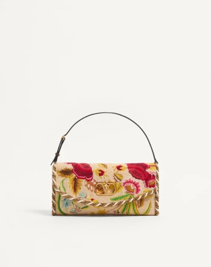 Bolso pequeño de hombro bordado DeVain de Valentino Garavani
